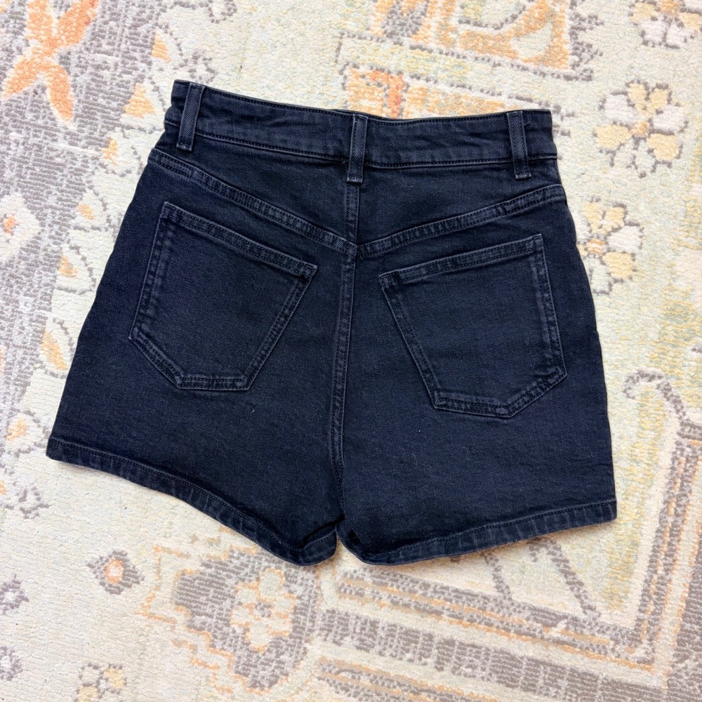 & Other Stories Los Angeles Atelier Black High Waisted Denim Shorts Size 2 NWT - Picture 3 of 7
